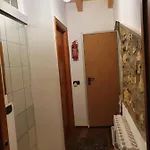 Dora Baltea Monolocale Primo Piano Mansarda Secondo Piano Pensión