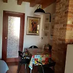 Pensión Dora Baltea Monolocale Primo Piano Mansarda Secondo Piano