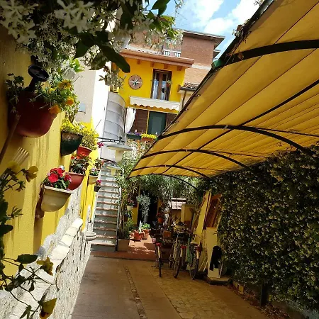 Dora Baltea Monolocale Primo Piano Mansarda Secondo Piano *