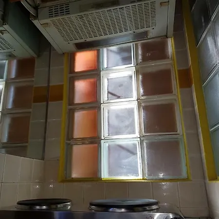 Dora Baltea Monolocale Primo Piano Mansarda Secondo Piano Βερόνα