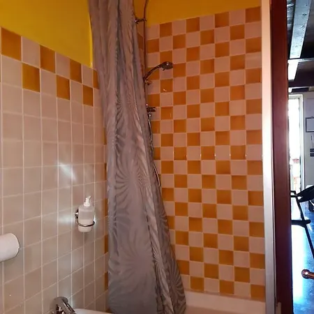 Dora Baltea Monolocale Primo Piano Mansarda Secondo Piano *