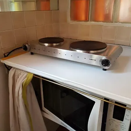 Dora Baltea Monolocale Primo Piano Mansarda Secondo Piano Βερόνα