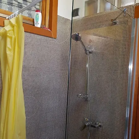 Dora Baltea Monolocale Primo Piano Mansarda Secondo Piano