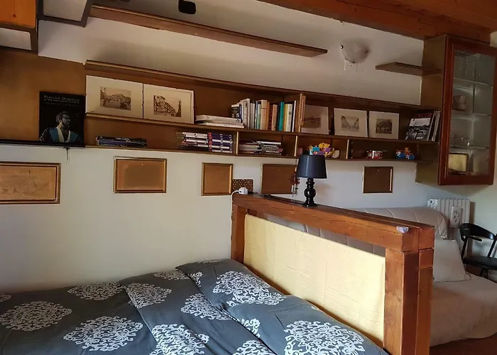 Gasthof Dora Baltea Monolocale Primo Piano Mansarda Secondo Piano