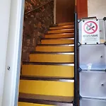 Dora Baltea Monolocale Primo Piano Mansarda Secondo Piano فيرونا