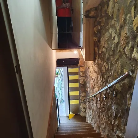 Dora Baltea Monolocale Primo Piano Mansarda Secondo Piano *