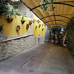 Dora Baltea Monolocale Primo Piano Mansarda Secondo Piano Konukevi *