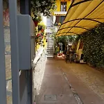 Gasthof Dora Baltea Monolocale Primo Piano Mansarda Secondo Piano