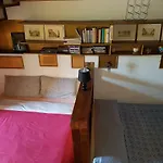 Dora Baltea Monolocale Primo Piano Mansarda Secondo Piano Gasthof Verona