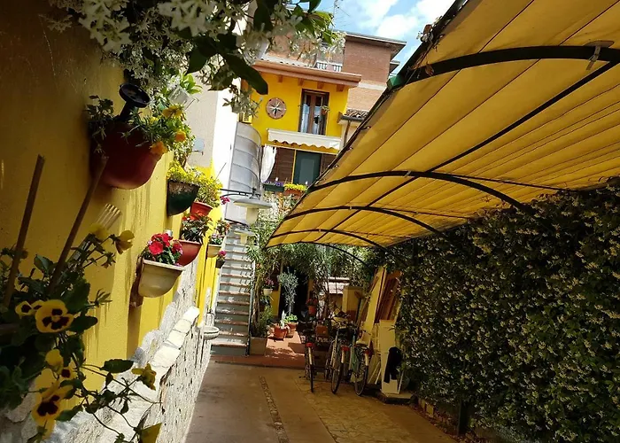 Dora Baltea Monolocale Primo Piano Mansarda Secondo Piano *