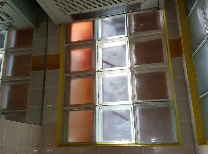 Dora Baltea Monolocale Primo Piano Mansarda Secondo Piano Verona