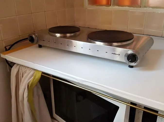 Dora Baltea Monolocale Primo Piano Mansarda Secondo Piano Verona